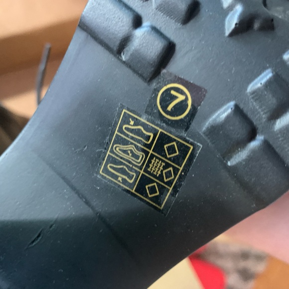 Dolls Kill Platform Boots - Picture 3 of 3